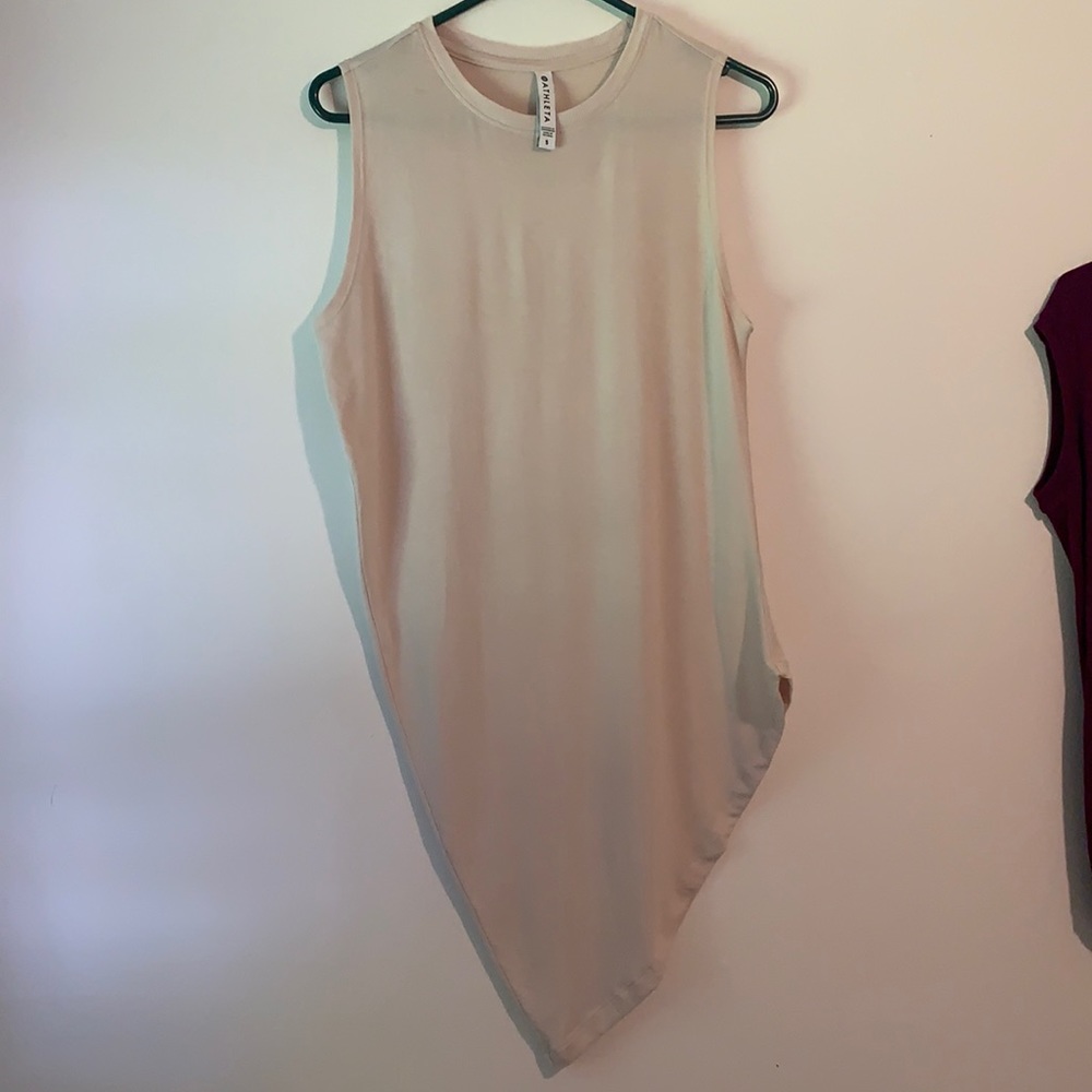 Athleta Cloudlight Restore Tank / Pink / Small